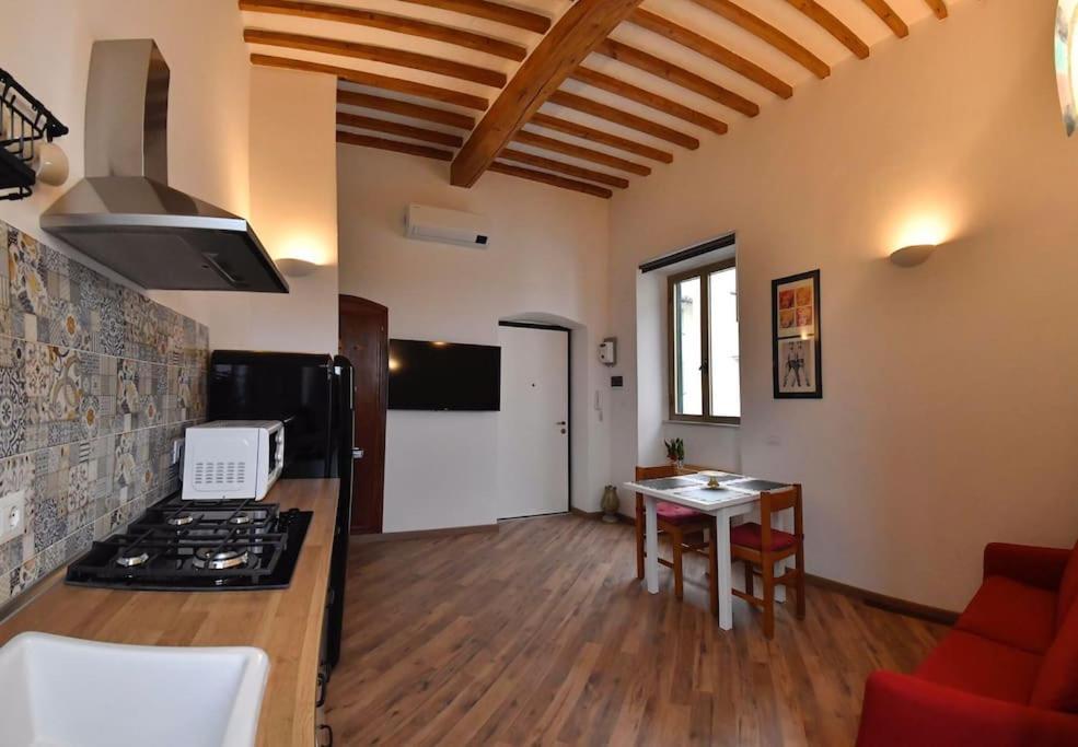 Appartamento Il Garibaldino Livorno Esterno foto